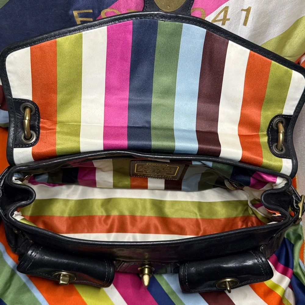 Coach Black Legacy Set-Leigh satchel, Kisslock Wallet, Ltd Ed Clutch, Swingpack - Picture 8 of 13